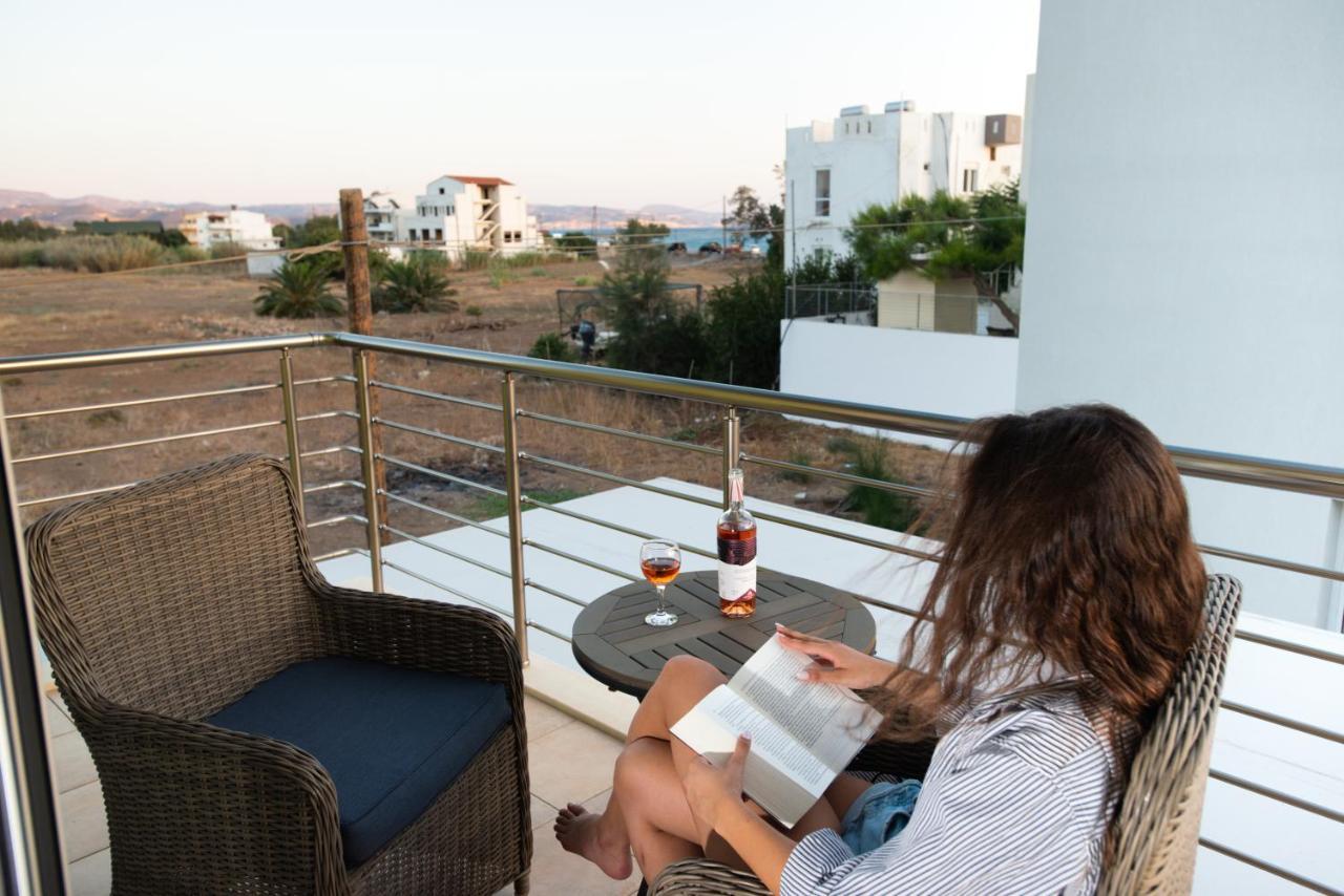 Melia Villa Кокинос Пиргос Екстериор снимка